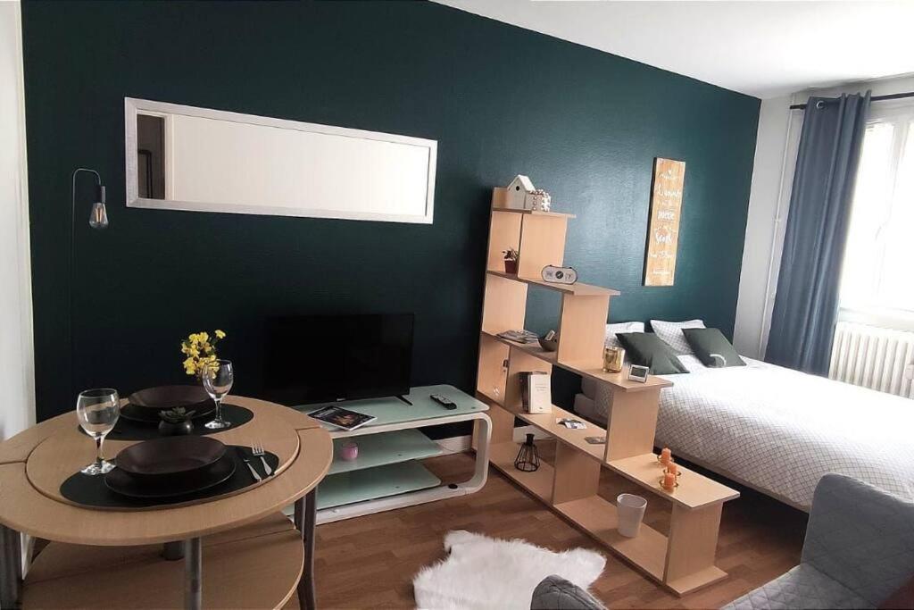 Ferienwohnung La Cachette De Chartres Exterior foto
